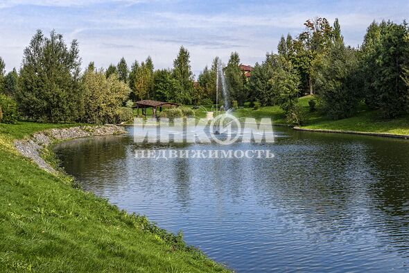 Коттеджный поселок Монтевиль: . Новорижское ш., 23 км от МКАД