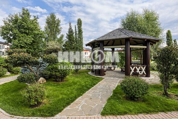 Коттеджный поселок Монтевиль: . Новорижское ш., 23 км от МКАД