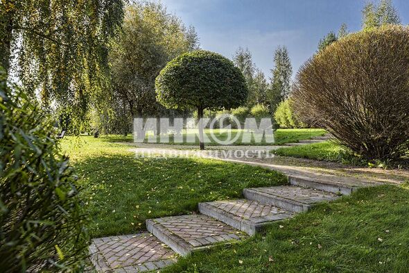 Коттеджный поселок Монтевиль: . Новорижское ш., 23 км от МКАД