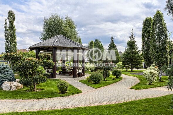 Коттеджный поселок Монтевиль: . Новорижское ш., 23 км от МКАД