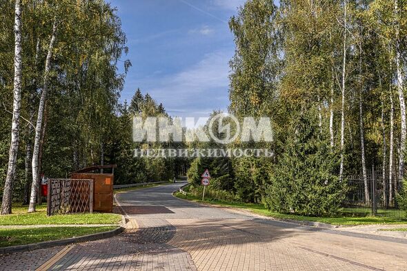 Коттеджный поселок Монтевиль: . Новорижское ш., 23 км от МКАД