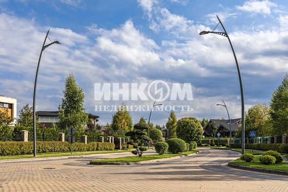 Коттеджный поселок Монтевиль: . Новорижское ш., 23 км от МКАД