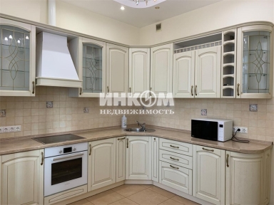 3-х комнатная квартира, Беломорская ул, 22