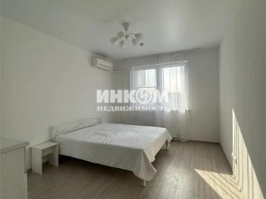 3-х комнатная квартира, Илимская ул, 5