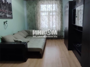 1 комната в 3-х комнатной квартире, Онежская ул, 9/4&nbsp;корп.Б