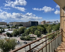 Купить трехкомнатную квартиру в Москве, Селезневская ул