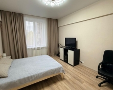 Купить четырехкомнатную квартиру в Москве, Хохловка Верхн. ул