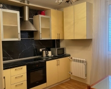 Купить трехкомнатную квартиру в Москве, Осенняя ул