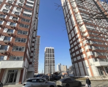 Купить трехкомнатную квартиру в Москве, Черепановых проезд