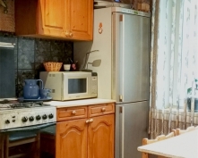 Купить трехкомнатную квартиру в Москве, Аносова ул