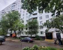 Купить трехкомнатную квартиру в Москве, Берзарина ул